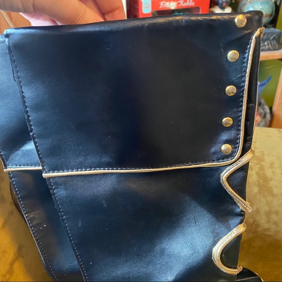 Vintage Y2K black and gold knee high flat boots - Picture 11 of 11